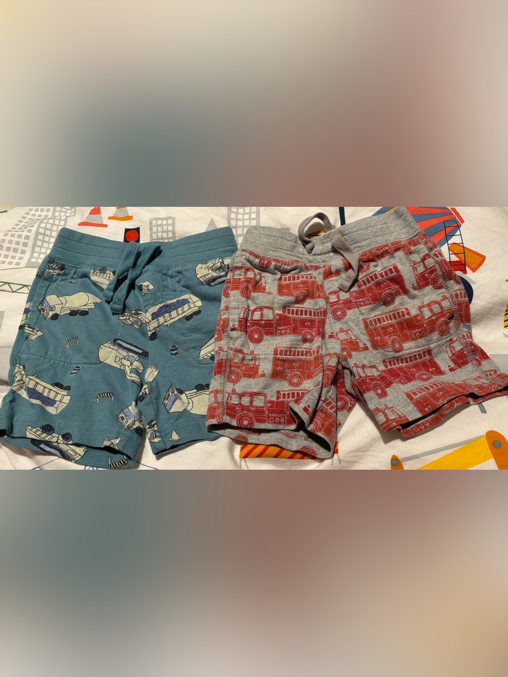 GAP Toddler Fire Truck & Construction Print Shorts - Red, Blue, Gray